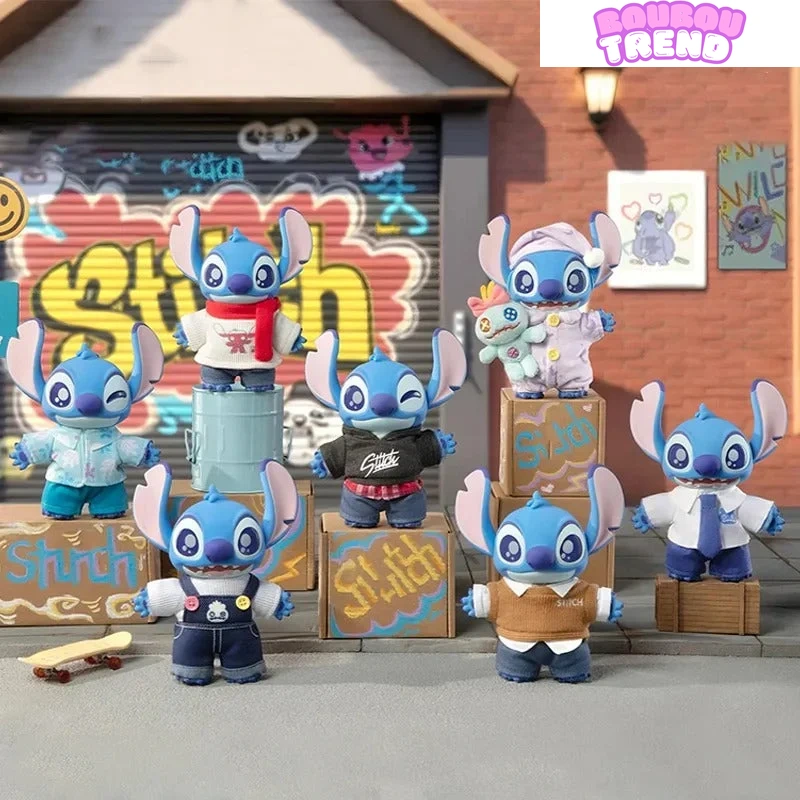 Collection de poupées en peluche