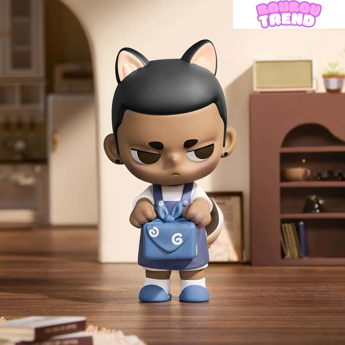 Figurine de chiot fidèle KUBO