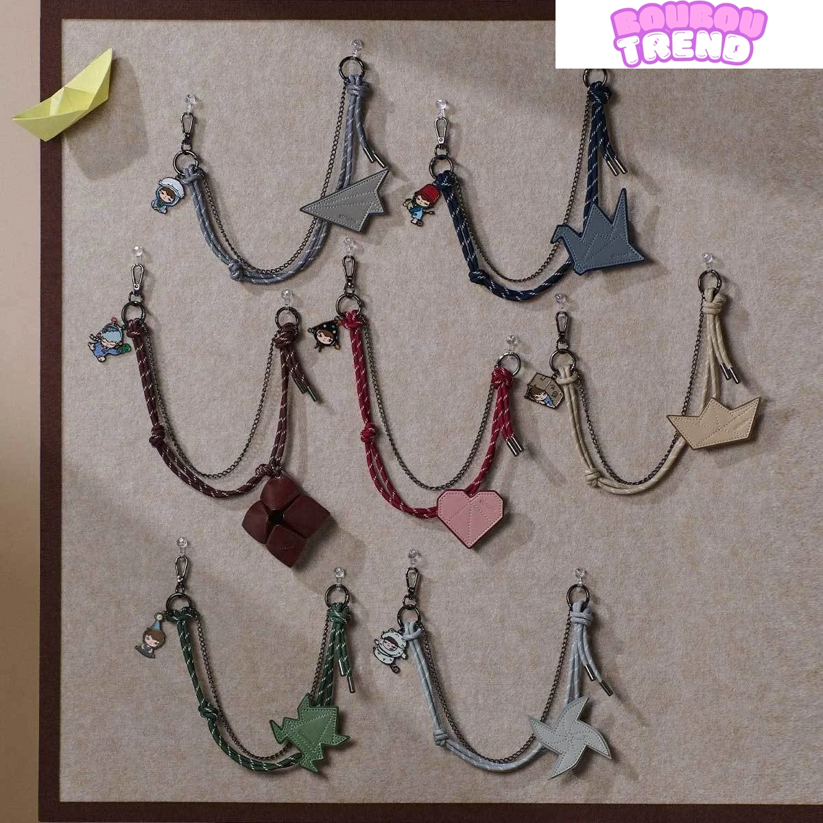 Série Hirono Echo - Boîte aveugle de chaîne de pendentif