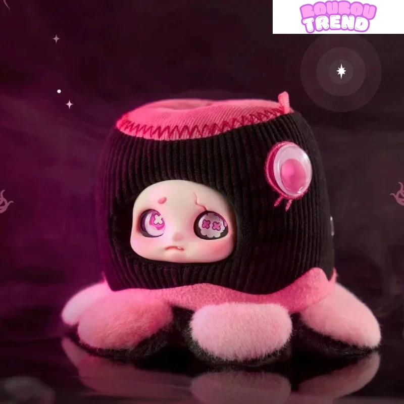 Poupée en peluche Cino Black Monday Series