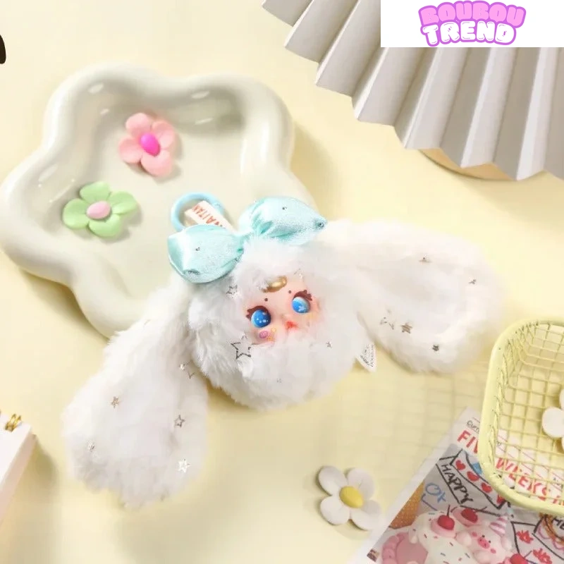 Poupée porte-clés en peluche