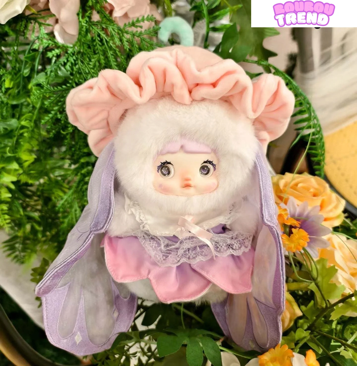 Poupée en peluche Nommi Freesia