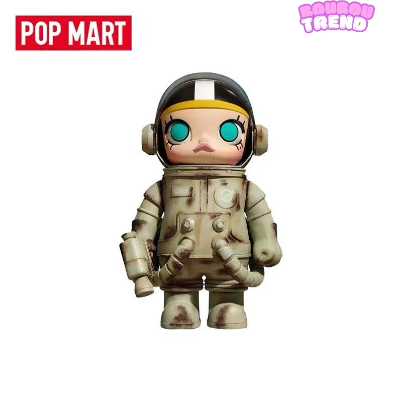 POP MART MEGA SPACE MOLLY - Vue de côté