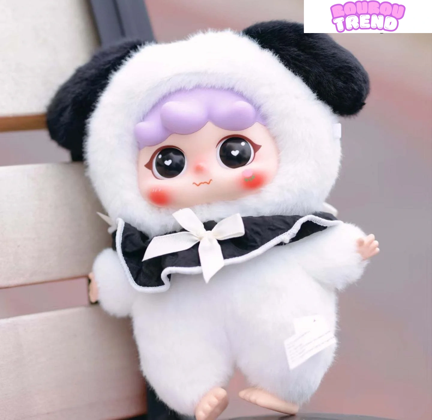 Poupée MIGO en peluche