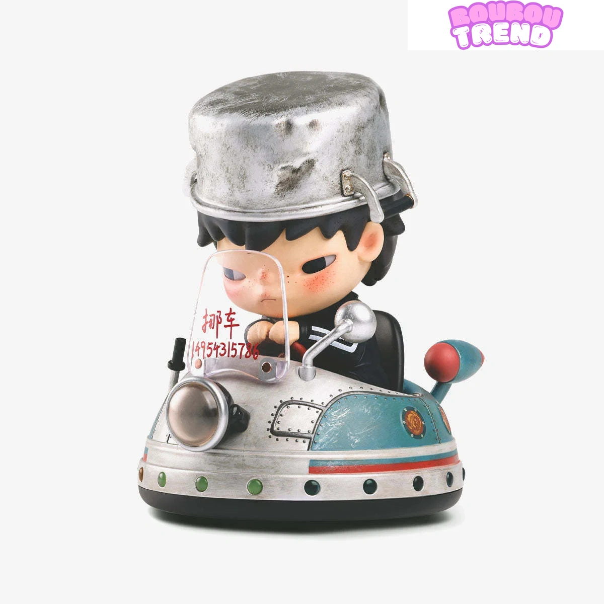 La Chasseur d'OVNI Figurine
