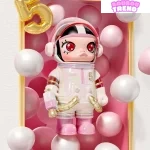 MEGA SPACE MOLLY 100% Série 4, Boîte Surprise (PRÉCOMMANDER)