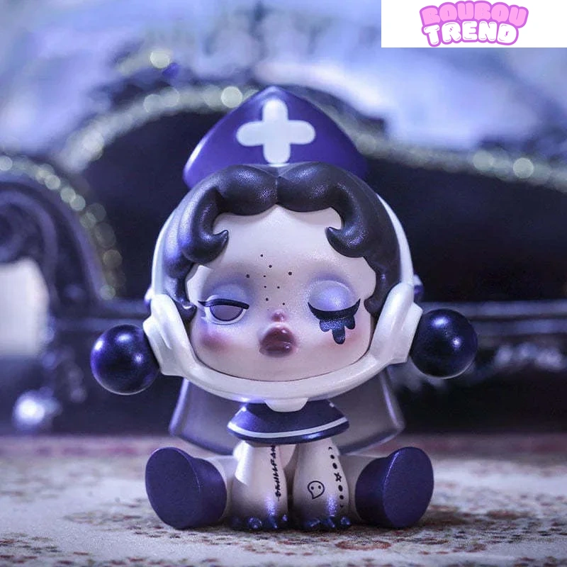 Poupée Château Ancien Skullpanda