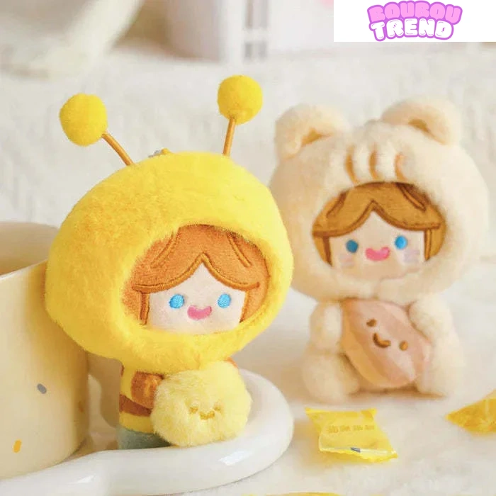 Poupées en peluche colorées